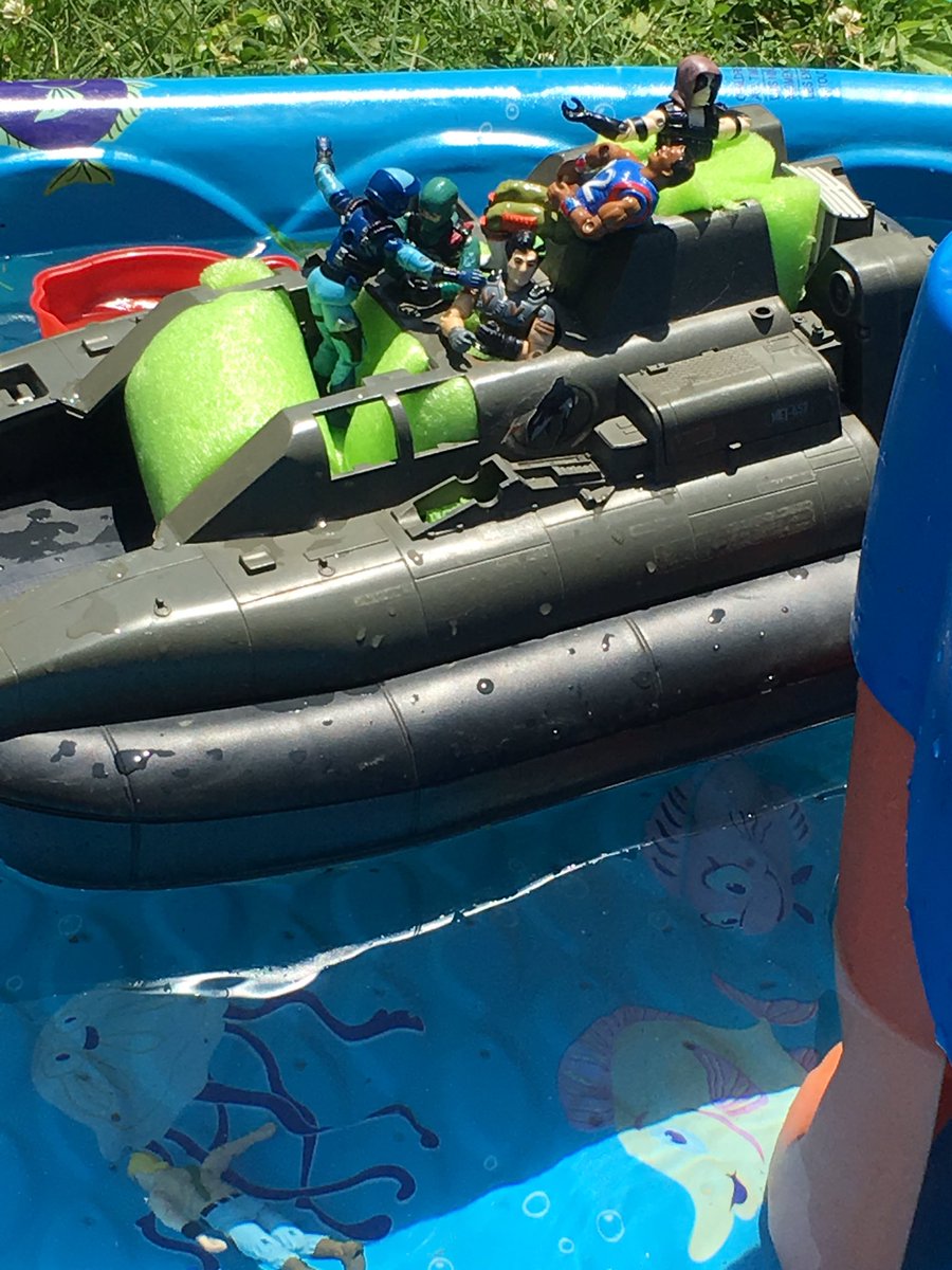 Brandon DiCamillo tweet media