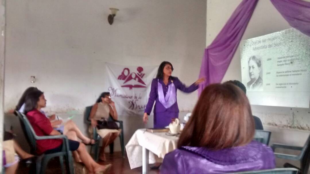 mijitico7's tweet photo. Empoderando a las Coordinadoras del Ministerio de la Mujer Mivellacenses @mivellacen1 @Ae_Lider1 @pachecojhoir @prietomoises @WiniDiaz1 https://t.co/HFbYUU31Vv