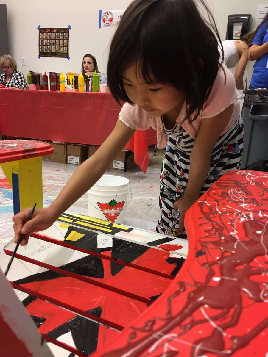 HRCCA's tweet photo. Our talented little painter Susie! #AtHomeInBronte https://t.co/RAj7q3C9ut