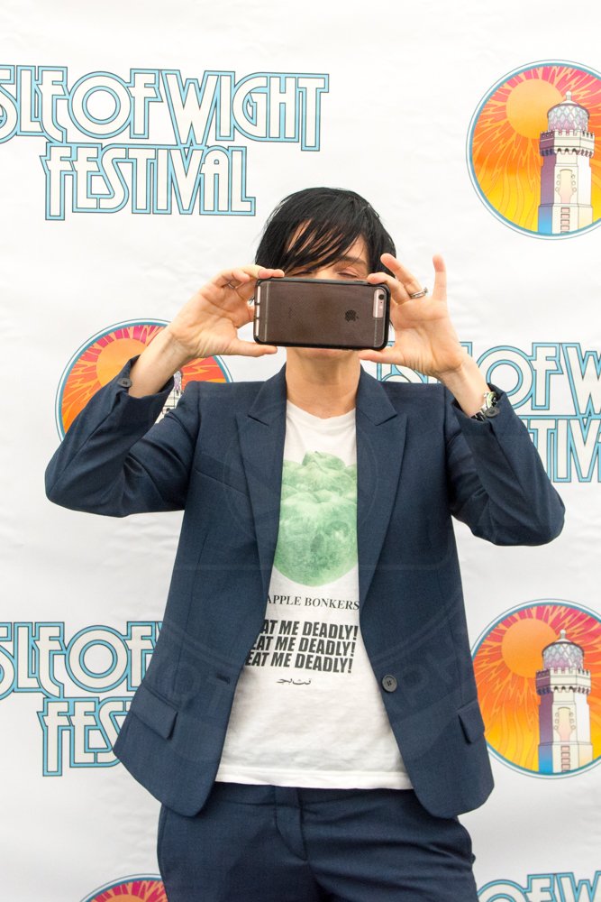JimHoulbrook's tweet photo. Sharleen Spiteri of Texas taking a photo of us taking photos of her, photoception. https://t.co/ejUwmqTWat