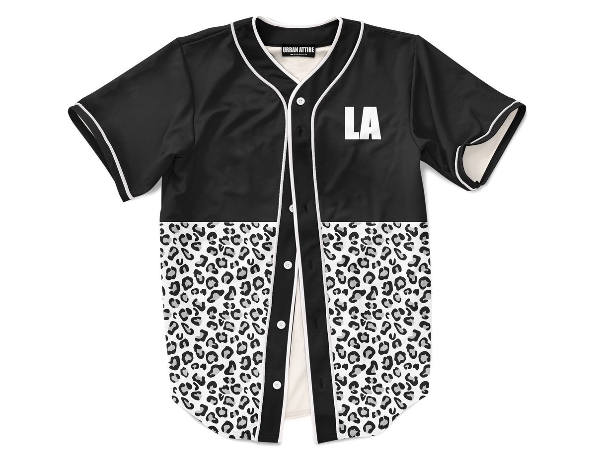 SpaceXofeel's tweet photo. These Jerseys almost sold out again 

Hurry and shop : https://t.co/RkGWT7tOsg https://t.co/5VPiyYM4eB