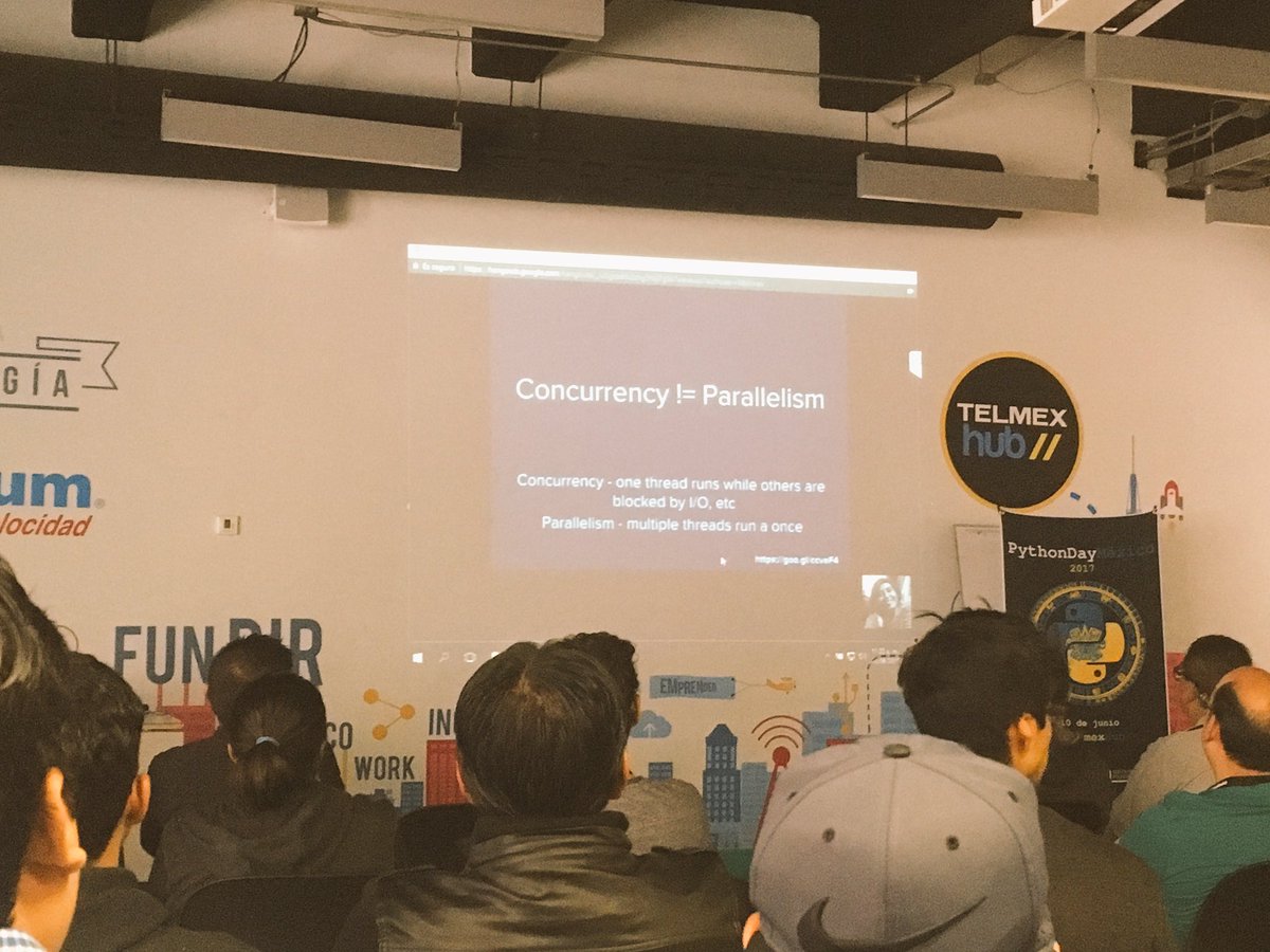 bicho_0's tweet image. @NaomiCeder #PythonDayMX17