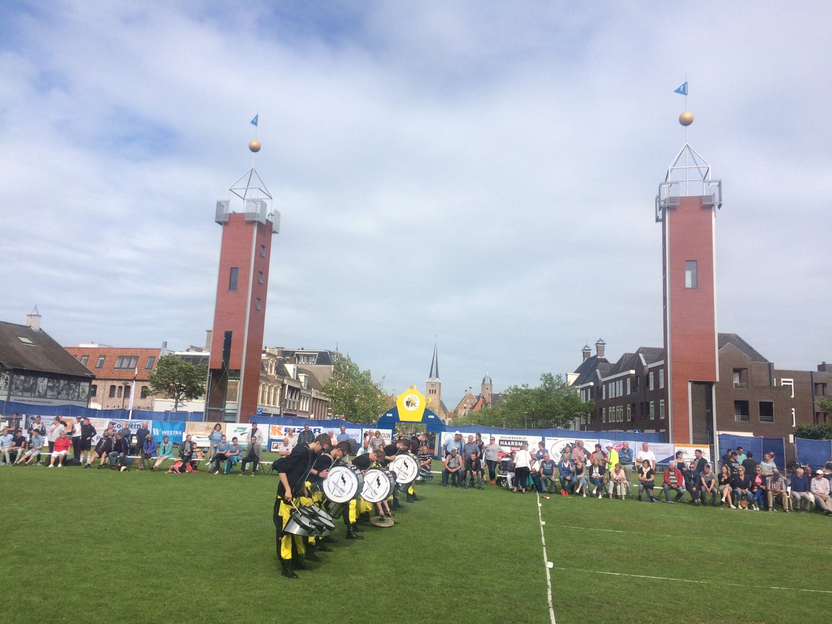 Caroline de Pee tweet media