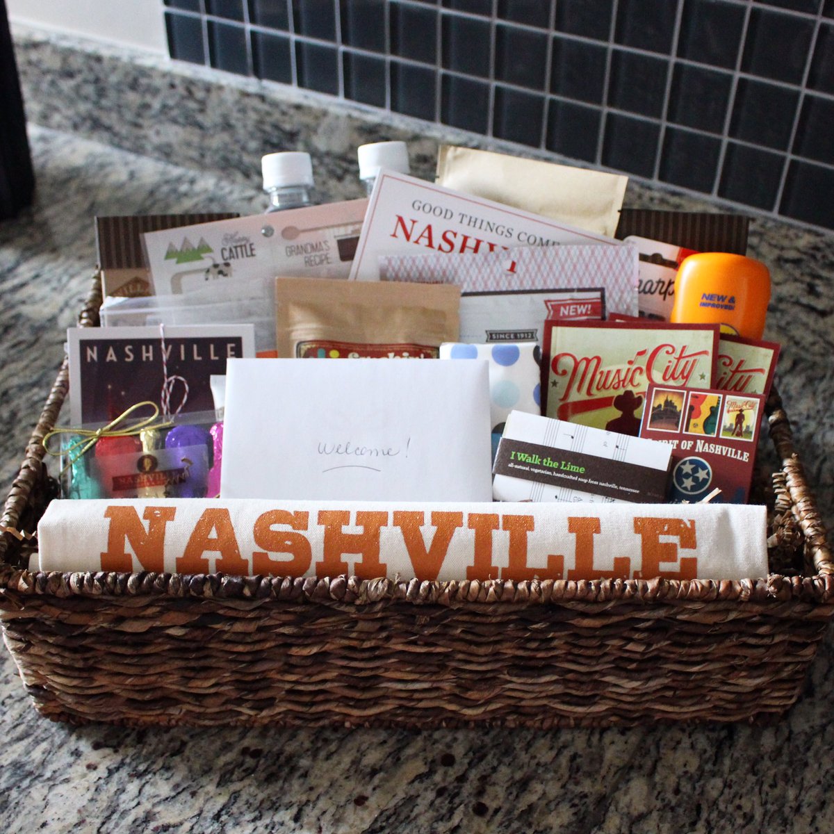 To everyone here for <a href="/CountryMusic/">CMA Country Music</a> Fest 2017..... Welcome to Nashville!!