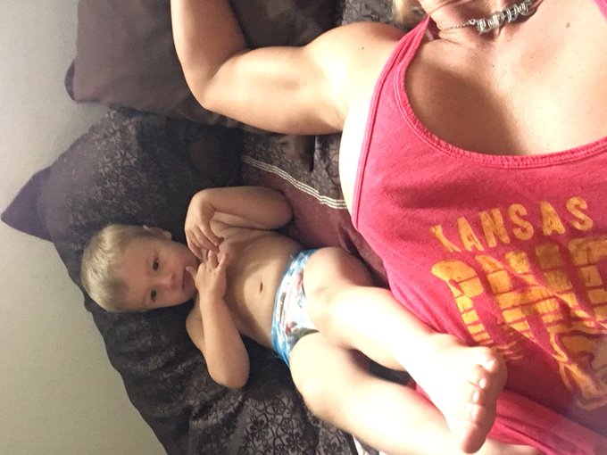 Pretty sure The Noah thinks Auntie is his Foot Slave🤔😂... #AuntieHulk https://t.co/cRqFucNQbf<a href="/tag/auntiehulk"class="tags"><span>#auntiehulk</span></a>
