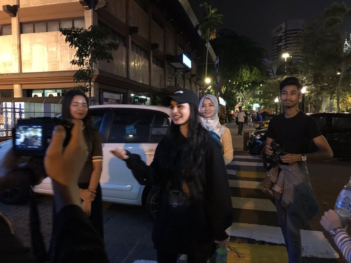 ZeppelinAcid's tweet photo. Thank you @IzaraAishah for joining #iftarproject for today.
@tkdnxv https://t.co/zdmubOqJ6c