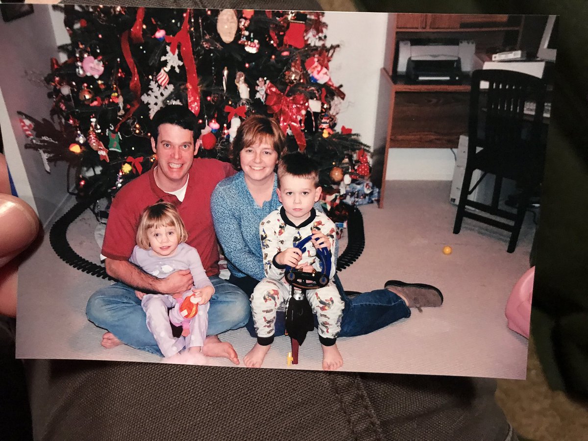 Thecartergale's tweet photo. Happy birthday to the best sister in the world @addisonmgale https://t.co/kmgGAUaPR2
