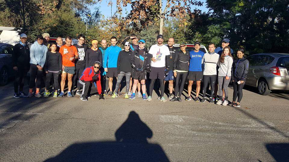 RunClubCL's tweet photo. En sus marcas, listos, ya.
En una buena mañana de sábado #elfríoespsicológico #entrenadurocorrefácil @salmingCL @Garmin_Chile https://t.co/crnf4ouvZj