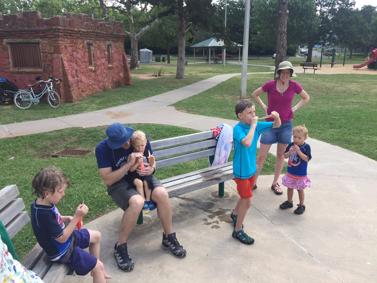 OTTER POPS!