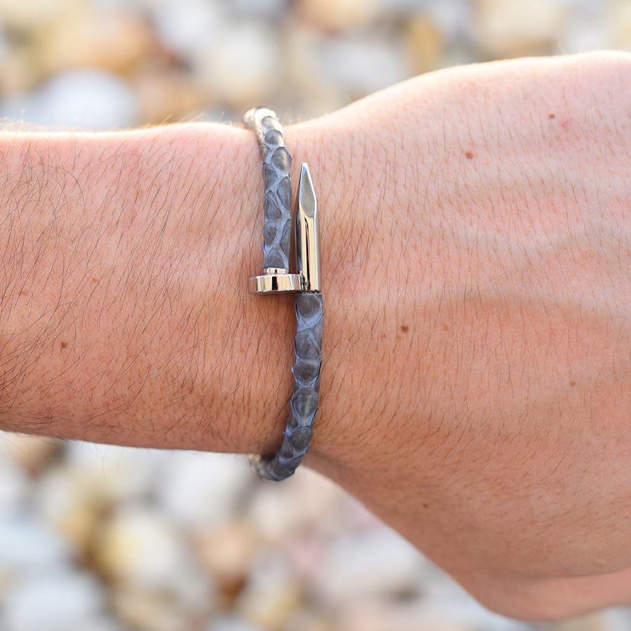 Emiin_S's tweet photo. New snake skin bracelets coming in soon let me know what you think https://t.co/eB3RU2N2Gw