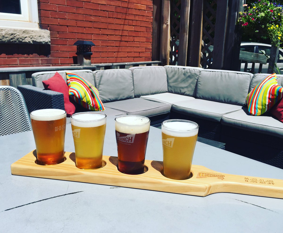 CascataBistro's tweet photo. Flight of #craftbeer on the #patio. Life is good. #ontariocraftbeerweek @OCBW #patio https://t.co/UFAVOSq57P
