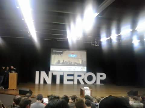 NayaHorst's tweet photo. #Interopday ❤😃 dois anos seguidoss #interopday2016 e #Interopday2017 https://t.co/xgw8lvVcPy