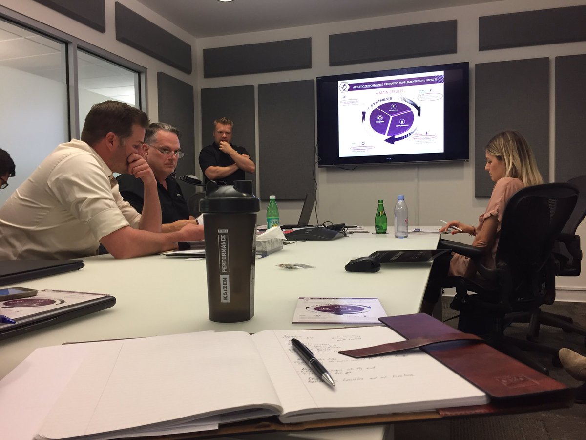 coreyswiergosz's tweet photo. When brilliant minds come together to create the next evolution in #protein #Nativewhey https://t.co/U717YiT8gA