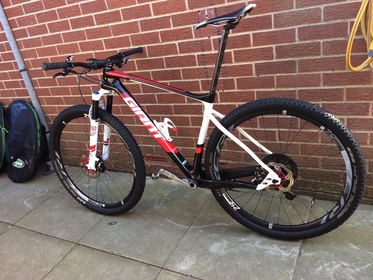 TomRamsay42's tweet photo. Fair to say that's a pretty aggressive setup for tomorrow's National XC 👌 #slammed #prolook https://t.co/wZ1V1tZQ9E