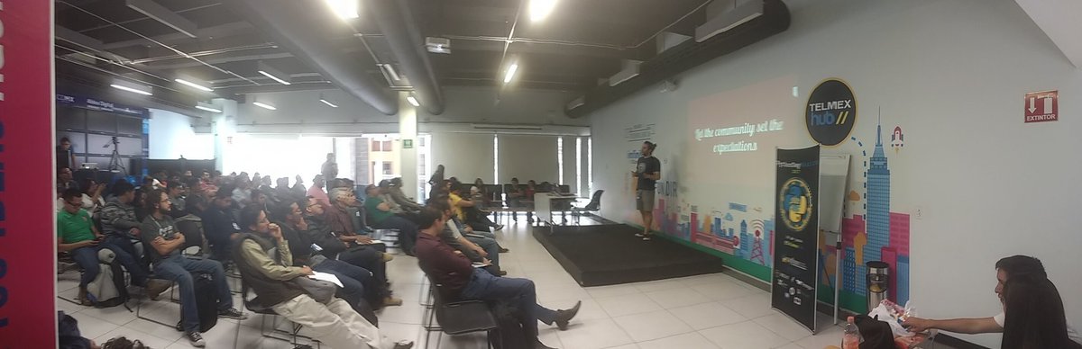 sebasmagri's tweet image. #PythonDayMX