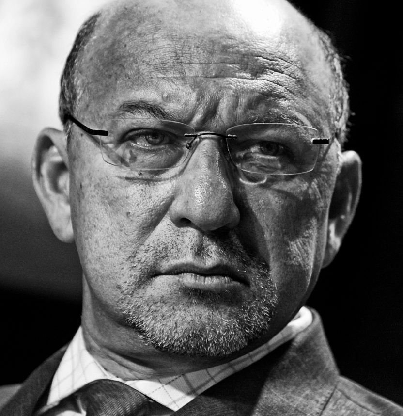 dailymaverick's tweet photo. Fikile, do you remember the tears you shed over the Guptas? By TREVOR MANUEL https://t.co/m4yxCBb4iW https://t.co/xrlM8xoGWI