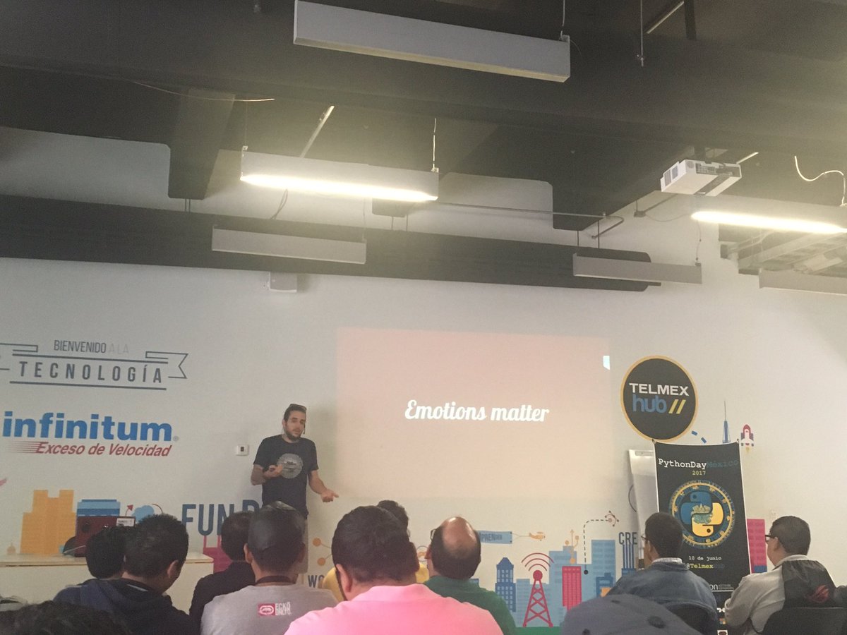 bicho_0's tweet image. Emotions matter 🤔 @pythondaymx #PythonDayMX17