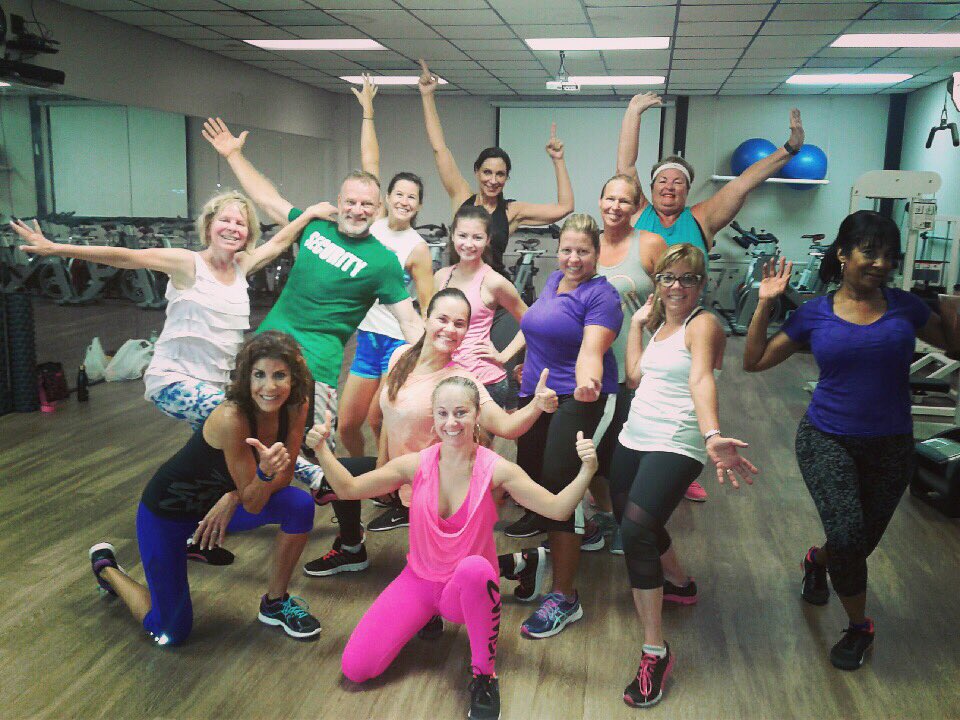 WEARLauraHussey's tweet image. Check out this happy crew from #Zumba class this morning! #wesurvived #dancingfools #ineedatouchup