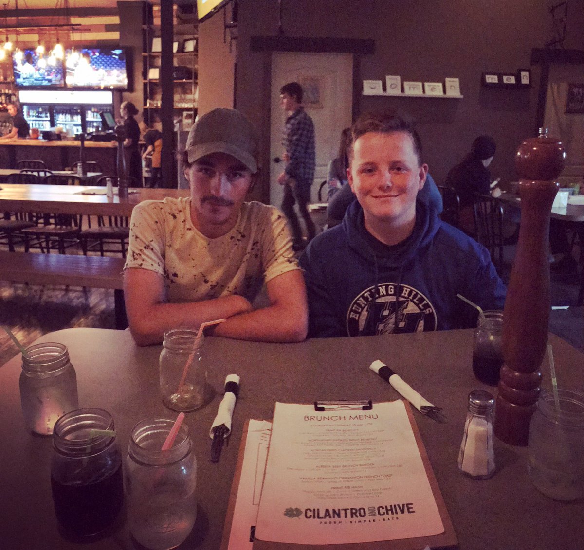 JavaJaney's tweet image. Break time from the jamboree! Having lunch at Cilantro & Chive! Mmmm. #cilantroandchive #freshsimpleeats