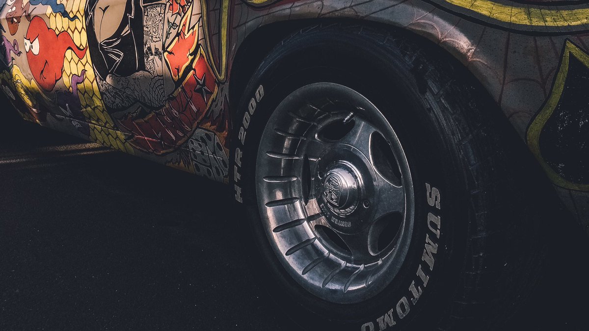 judeckerr's tweet photo. Abandoned cars in my town #iPhoneOnly #iPhoneArchive https://t.co/L5c7b2cOJb
