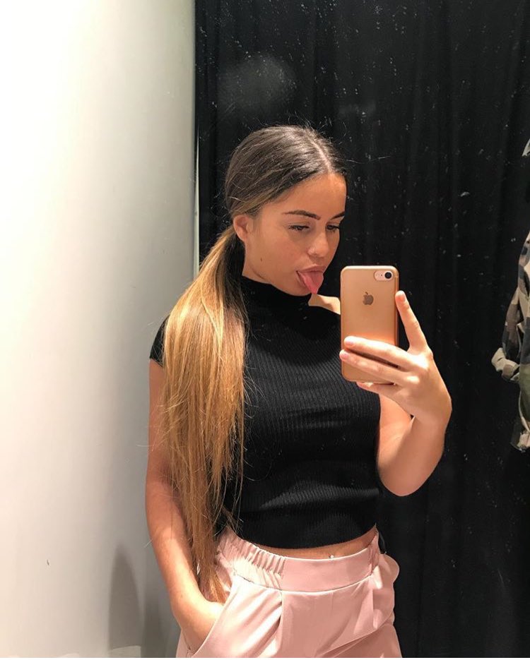 PostBadPorto's tweet photo. IG: dslva.a #PostBadPortuguesa https://t.co/VMt5d7eLvR