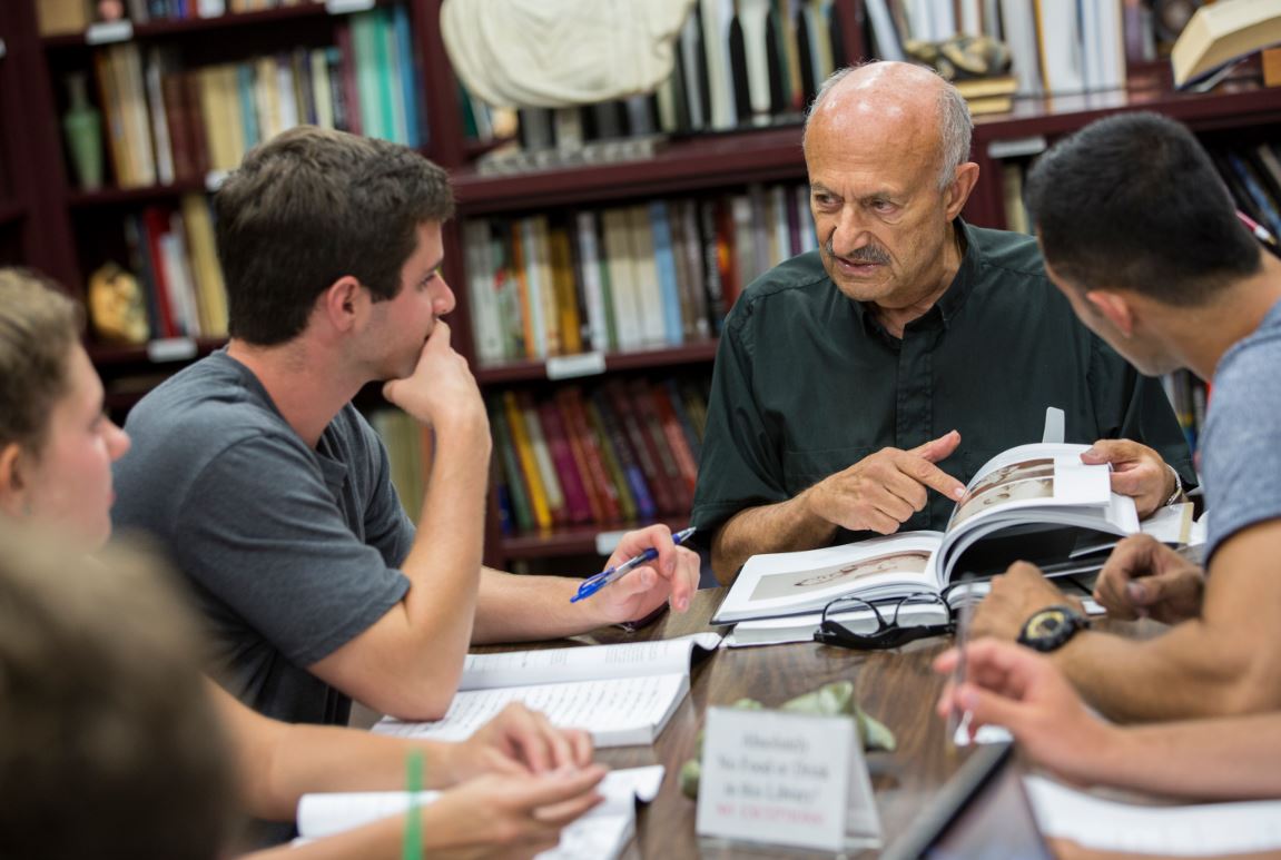 LABJnews's tweet photo. Have you heard of William Fulco?He's a 81 yo @LoyolaMarymount professor and one of our #8Over80 subjects https://t.co/AyClY70W4L https://t.co/SxSrmMWW3h