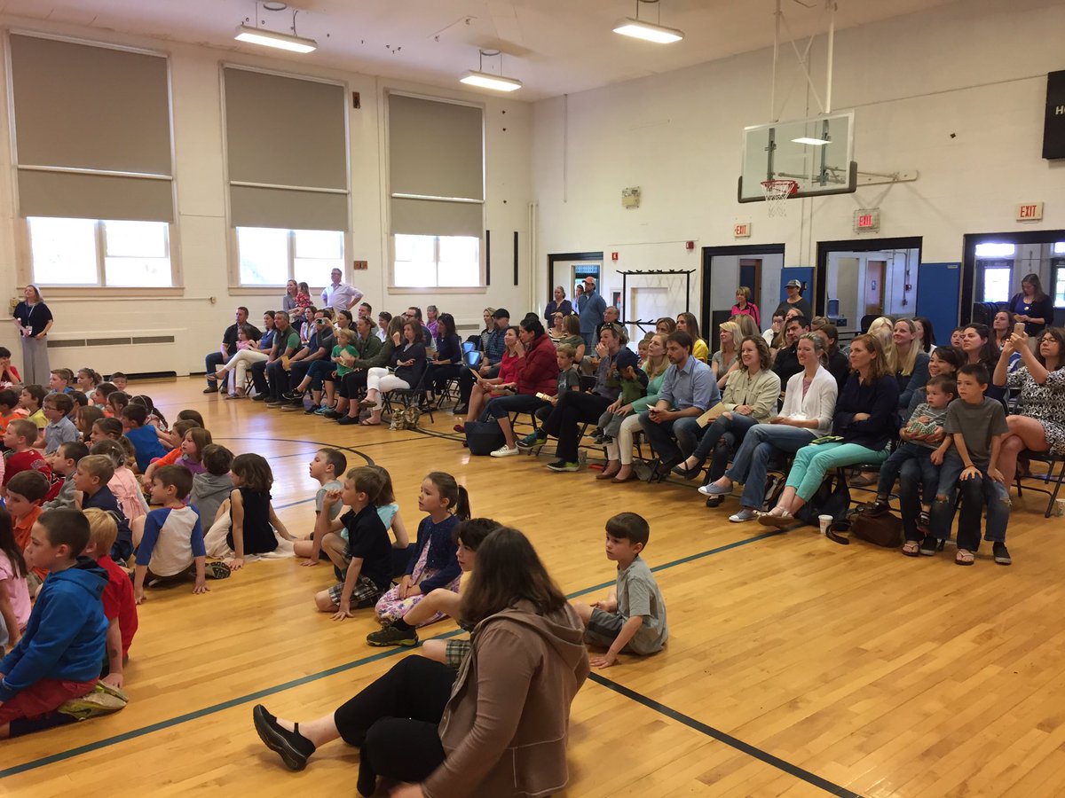BukerSchool's tweet photo. Thank you to all of our parent volunteers! We can't do it without you. #bukercommunity https://t.co/tiMrV5Ix0E