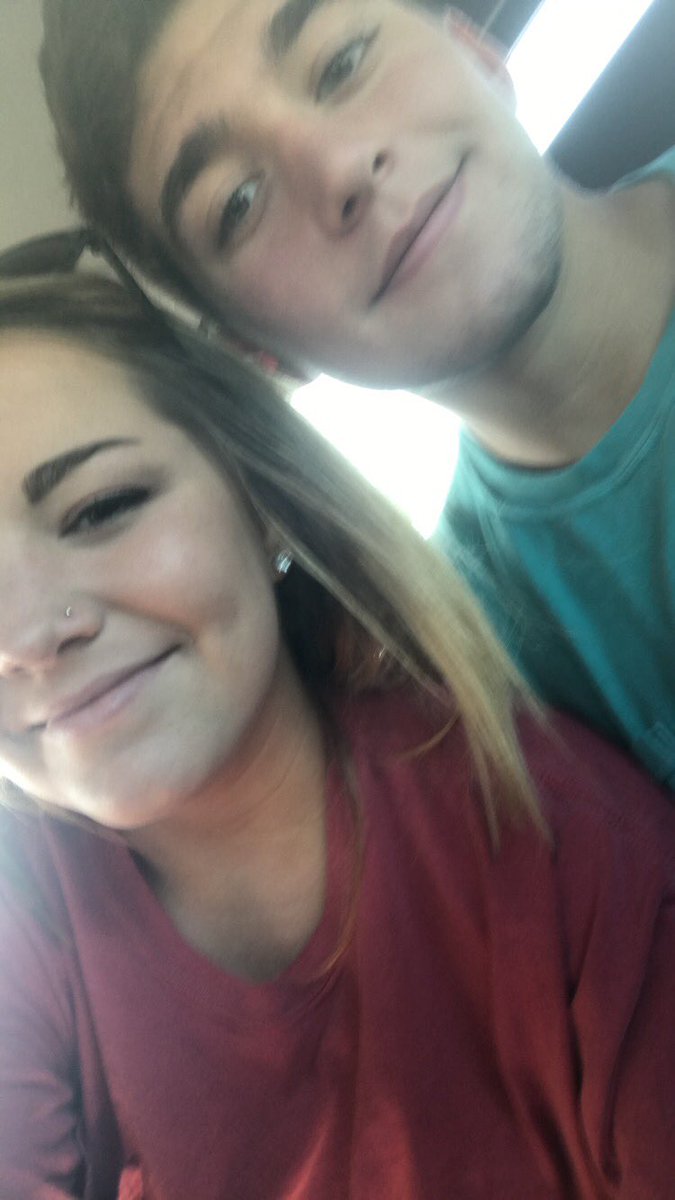 AubrieBunnell's tweet photo. Happiest of birthdays to my sweet, sweet guy. You have truly changed my life and you deserve to be celebrated everyday💜 I love you Garrett! https://t.co/d8aiB5uGc4