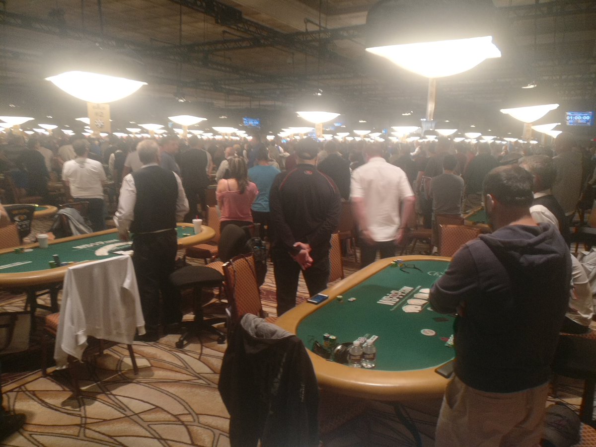 poolshir's tweet photo. Everyone in Amazon standing up for the 1st time that the Indian national anthem is being played here for the $1k tag team winners. #PNWSOP https://t.co/uxHuuaeOmD