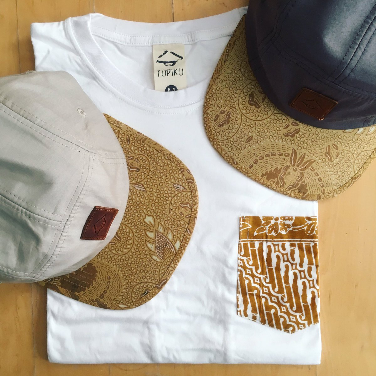 TopikuHats's tweet photo. We've been busy the past few weeks, but we're back! What's next? New collabs and a new team member... 🙌 #summer https://t.co/n6zAT84gRt