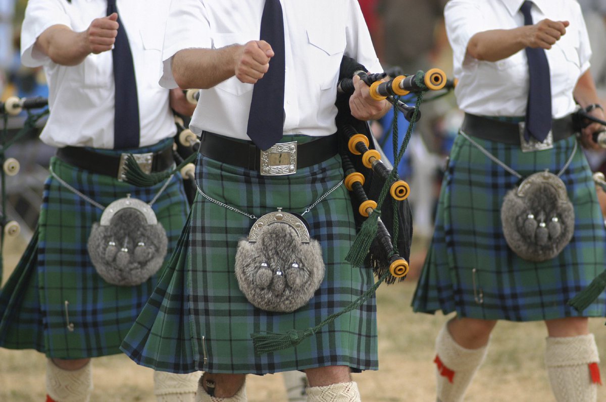 CambCelebrates's tweet photo. Want 2 become involved in the #cbridge community? @CambScotFest is looking 4 a treasurer to join their board. Email volunteer@cambridge.ca. https://t.co/T4ACdln0ry