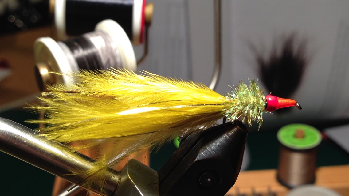 FlyfishTas's tweet photo. Tying up a few Blank Buster Nomads for season opening in August. https://t.co/DASxhWL8uC