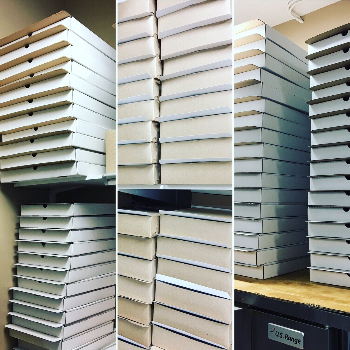 SissioL's tweet photo. We are ready to fill these boxes with your #pizza or #puffio orders tonight! #buylocal #fresh #yummy #delivery #dinein #takeout #ldnont https://t.co/z8gJOTLKno
