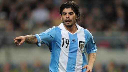 espnsutcliffe's tweet photo. Ever Banega ya es jugador de @TigresOficial https://t.co/cG9CvNeb5r