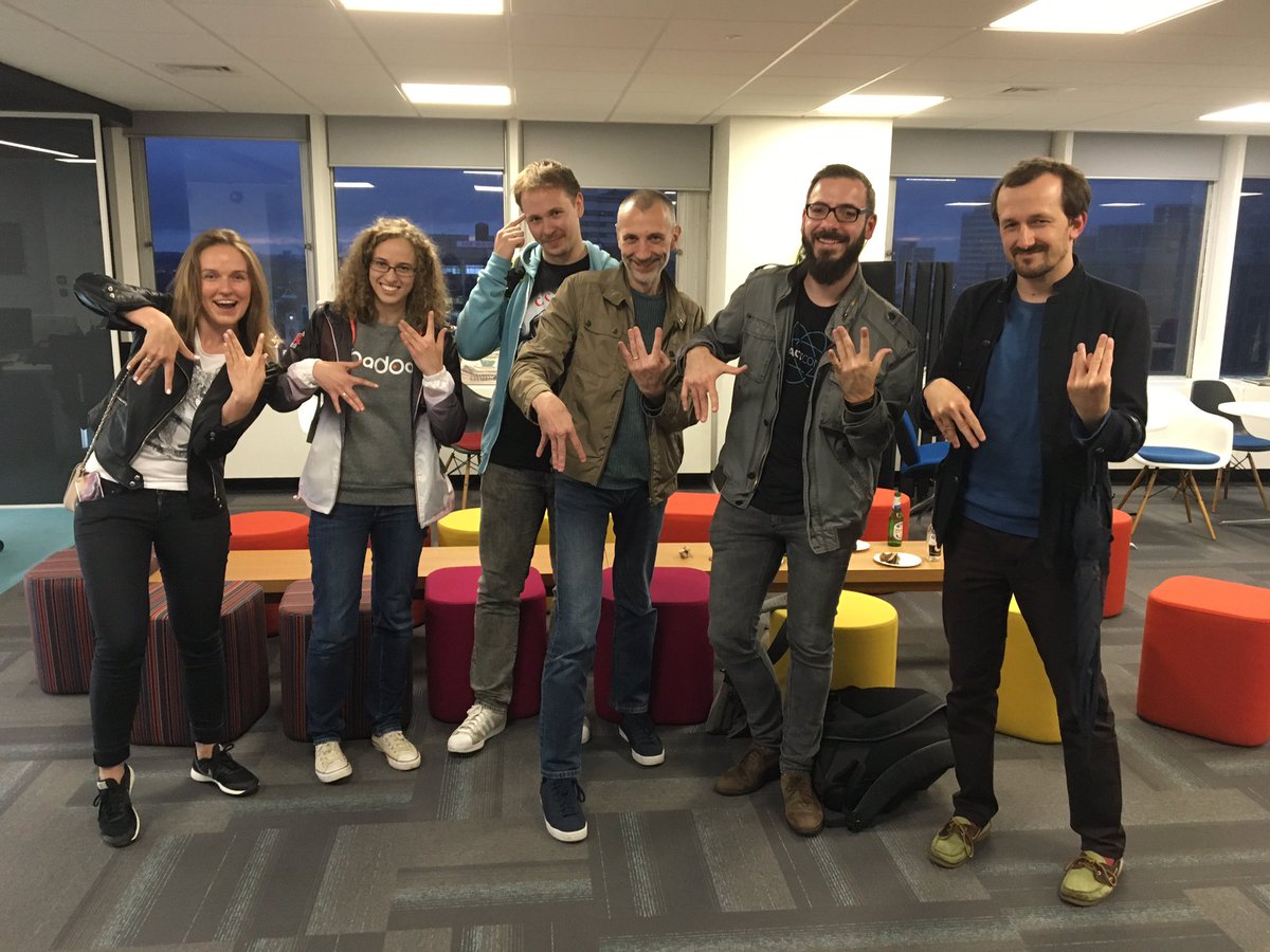 And here (part of) the amazing fantastic wonderful @BadooTech Mobile Web team at <a href="/DigitalCroydon/">Digital Croydon</a>! #MW #rocks 🤘💯💪