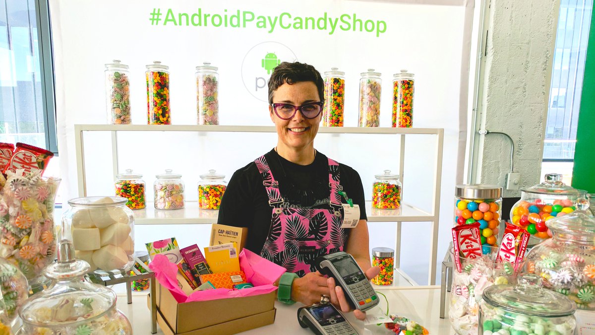 googlecanada's tweet photo. The #AndroidPayCandyShop made a sweet stop at our Toronto office with the help of @TheCandyBarTO. Get tappin' today! https://t.co/R1cCI5HRZv https://t.co/XwyT1z9RgV