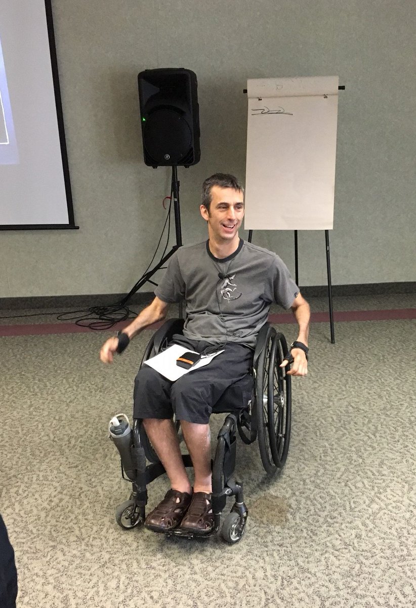 ATousignant_SCC's tweet photo. Merci au Comité équité de l'ARQ et à Carl Girard du SCC pour sa conférence qui a inspiré nos collègues. #SQPH #accessibilité #inspiration https://t.co/OKlaj10Ium