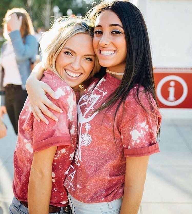 sociallifebgsu's tweet photo. Here's to the best BESTIES out there! 💕👯 Happy #nationalbestfriendday 🤗💋https://t.co/ZePolymOez #bff #sisterhood #shopTSL #customTSL #bgsu https://t.co/6l4bBSwBsn