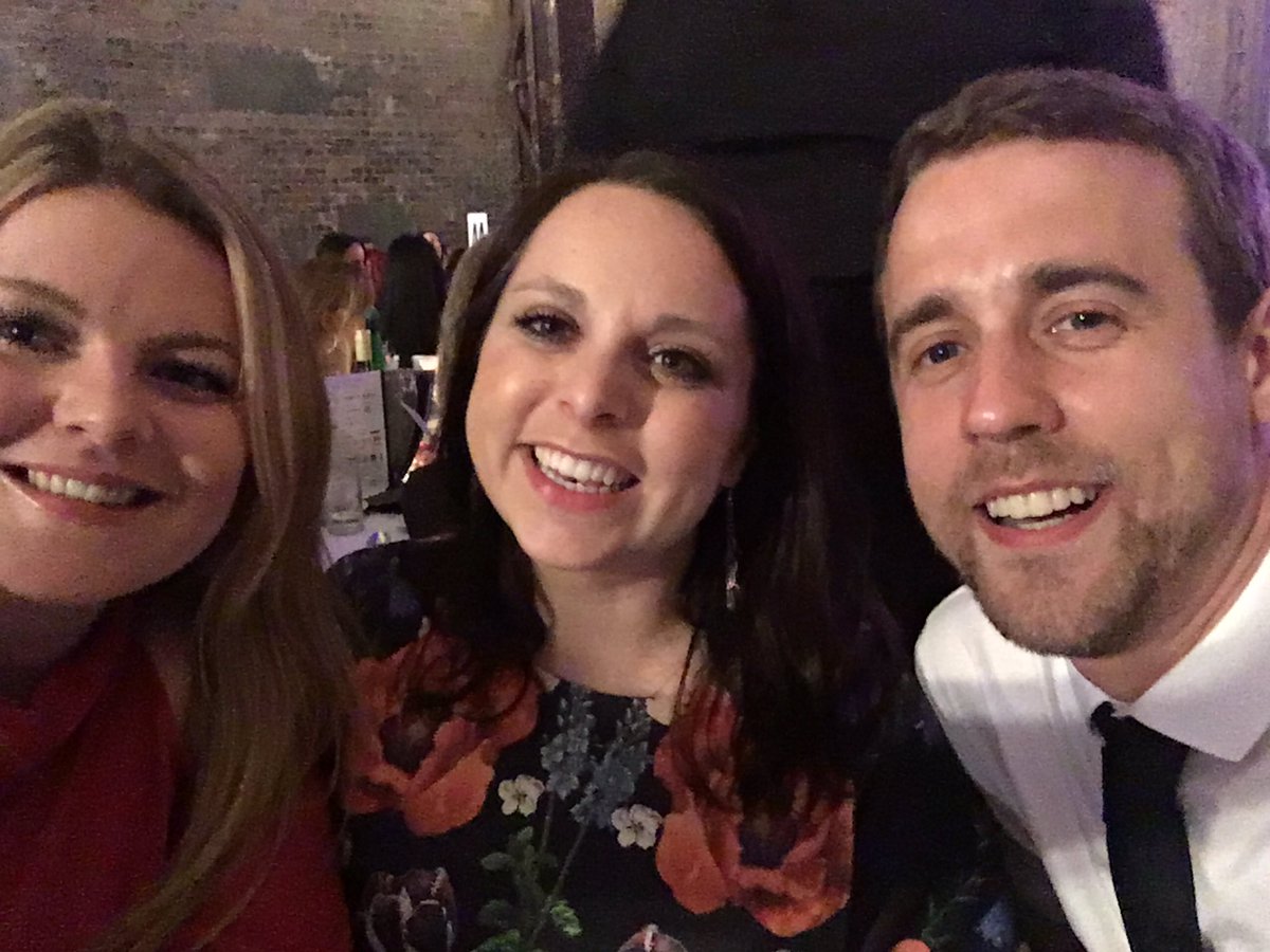 KayleighMartin6's tweet photo. #fingerscrossed #starawards17 @MediaCom_EDI @VELUXGBI https://t.co/8oZuzrte6D