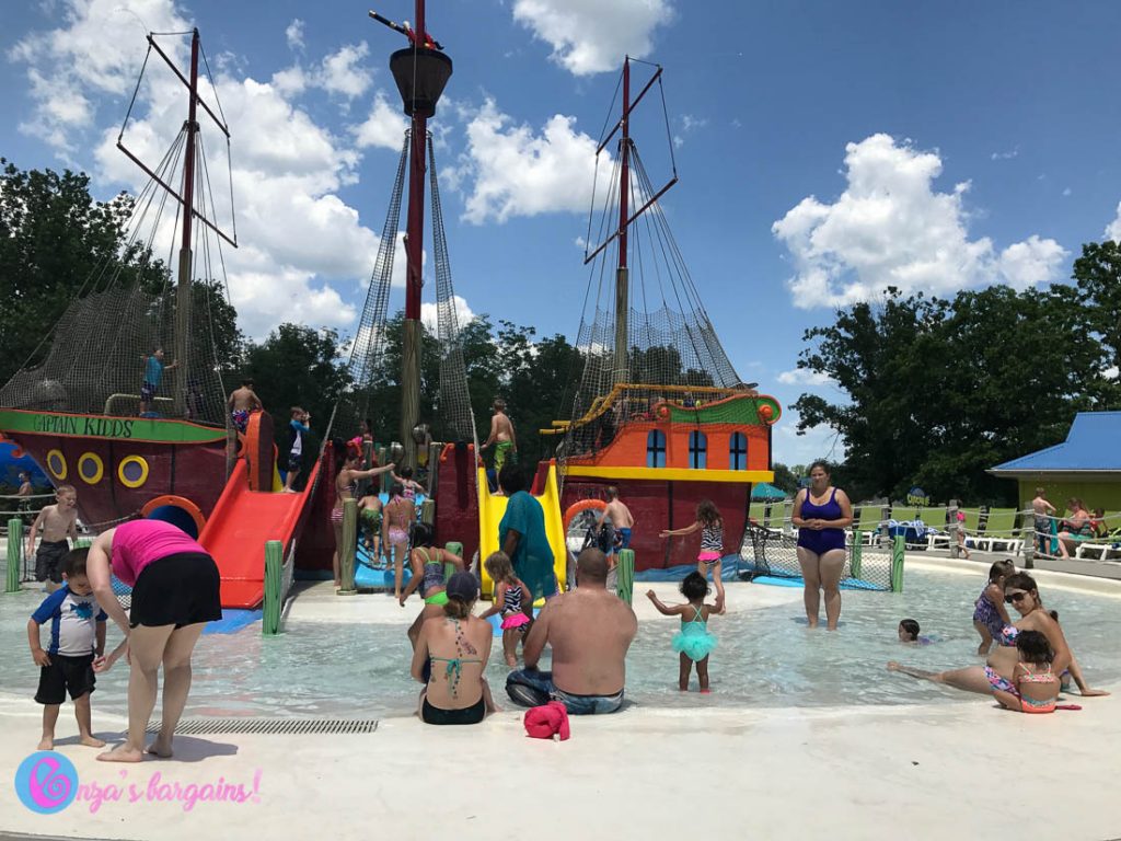 EnzasBargains's tweet photo. Ready for a mini vacation? Check Oceans of Fun in Kansas City  @WorldsofFun #WorldsofFun #WeOwnFun #OceansofFun #ad https://t.co/BRGckZCjtq https://t.co/lRc08otWaS