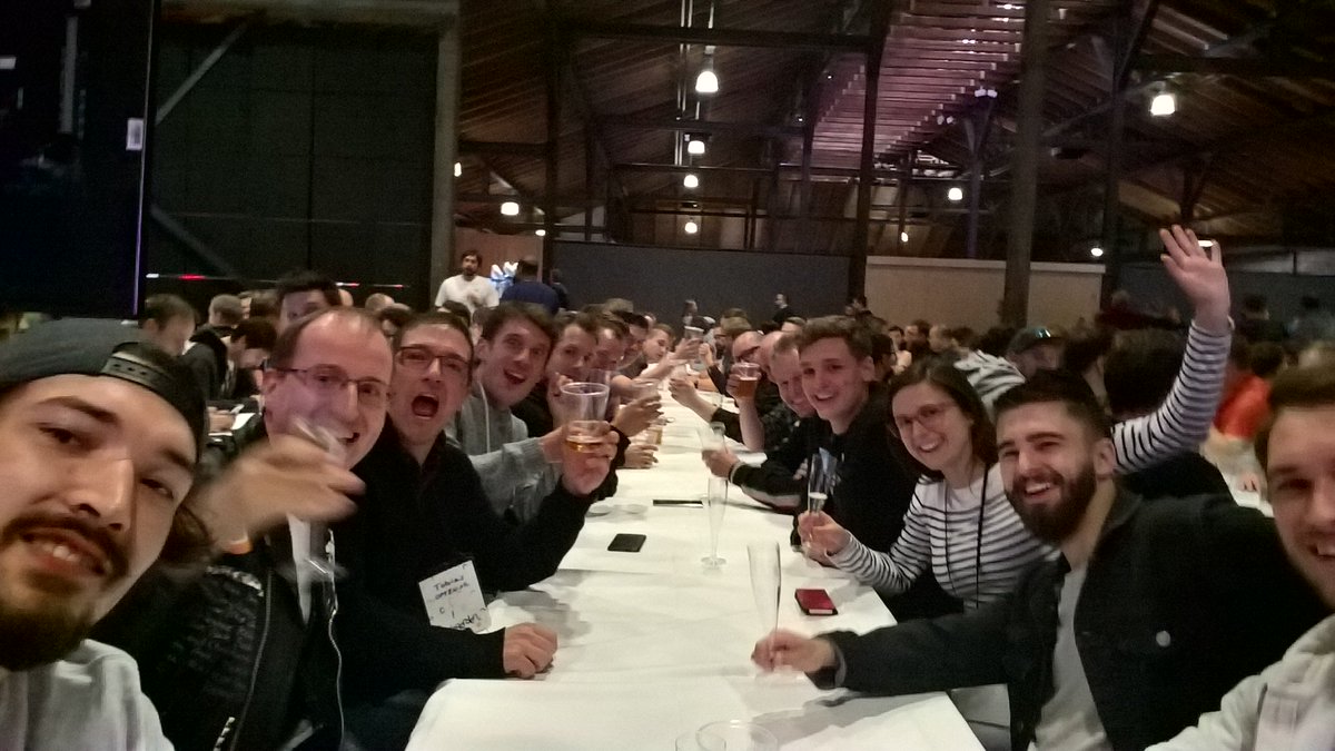 netobey's tweet photo. @Shazwazza One row off... https://t.co/lYRMZwq0nY
