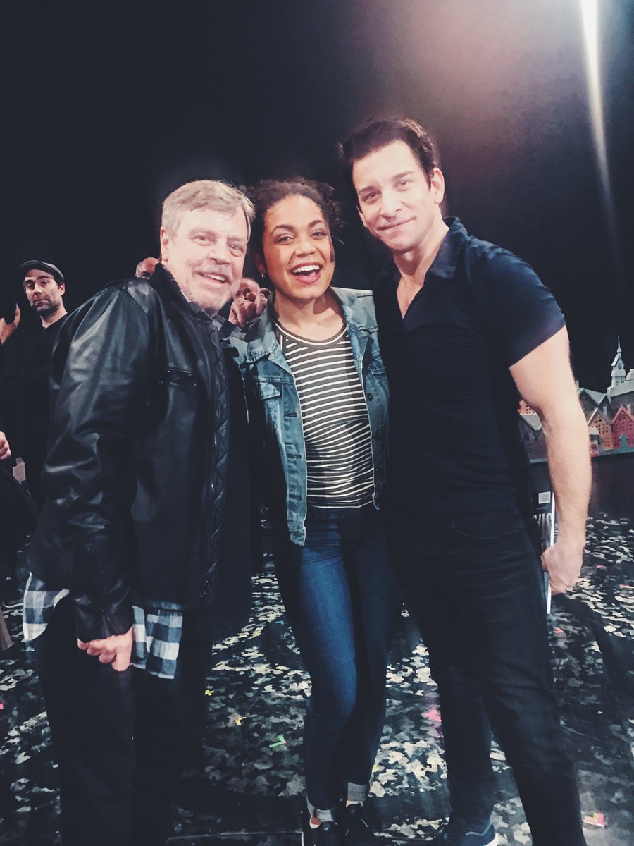 MarkHamill's tweet photo. Hugely entertaining &amp; endlessly inventive-An epic musical #TwilightZone w/ a superb cast led by the astonishingly talented @Andy_Karl! #WOW https://t.co/GHVIypTsgu