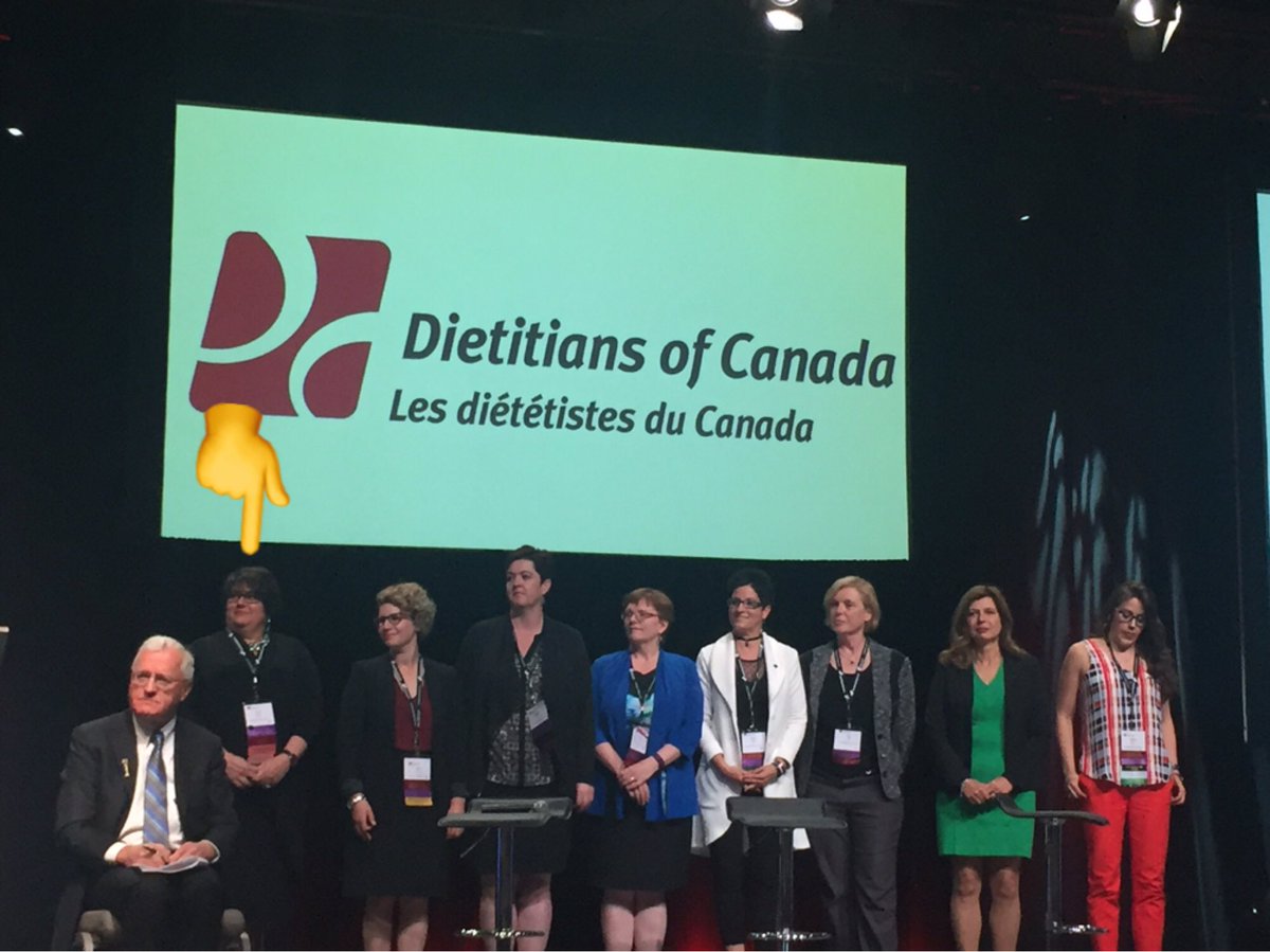 SeasonsCareInc's tweet photo. Incoming Board of Directors @DietitiansCAN #DCconf2017 #seasonscareinc #goCarolgo https://t.co/aYb5RRtKGh