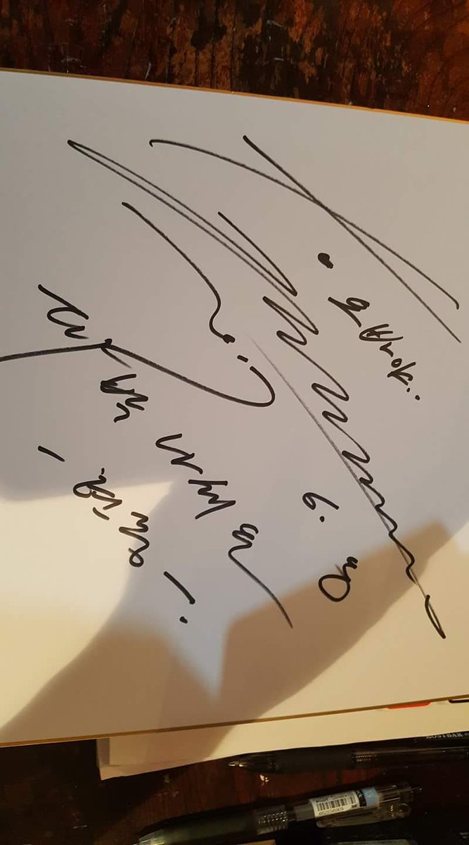 501wangja's tweet photo. Hyun Joong's sign : Have a great success 
https://t.co/zUAg47zZ86 https://t.co/wqIPVjncin