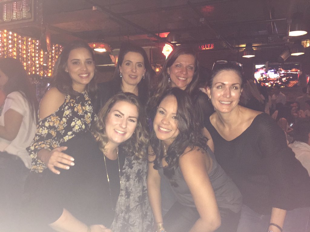 Claudiamucha's tweet photo. Team integration... together we are stronger👊🏻@DBGUni #HaveIntelectualCuriosity
#BeAChangeLeader
#LAUni2017 @Kchohfi https://t.co/HQy92B6m6d