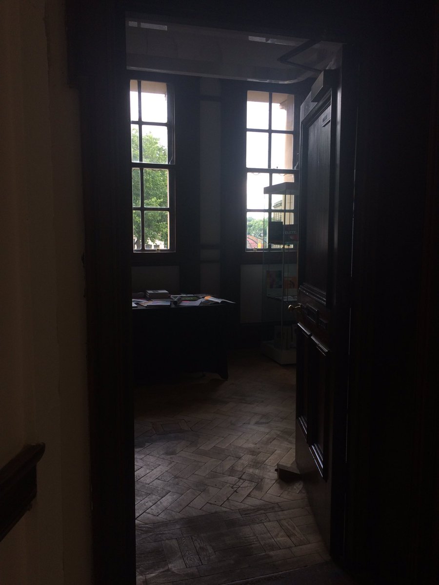 SIAMAMFADESIGN's tweet image. Come and check out the research reading room including research outputs from art, design and media arts