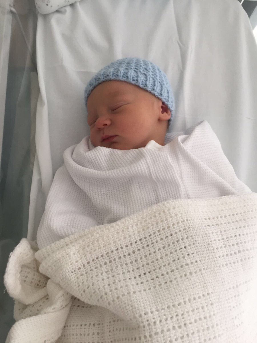 becksbenz24's tweet photo. Our beautiful baby boy Ben Baxter born 28.5.17 💙👶🏻💙xx https://t.co/e6TqO1sMKu
