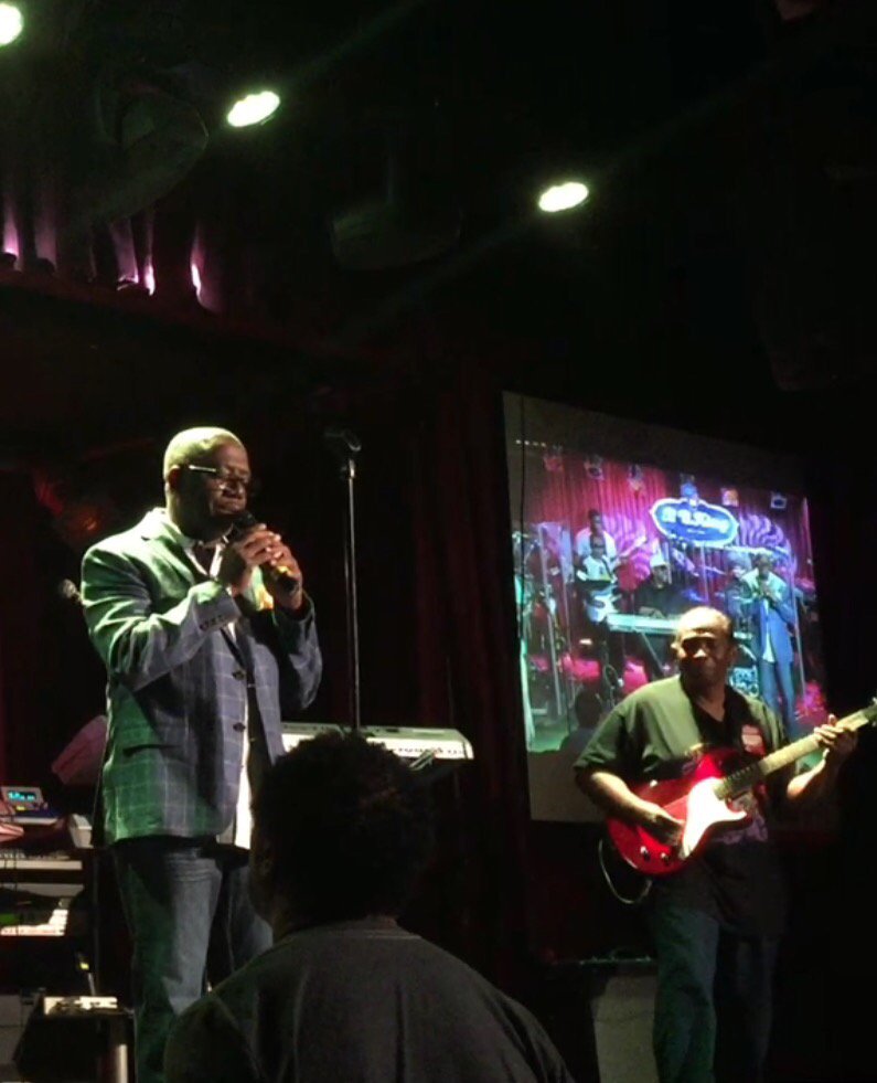 TIMSHIDER's tweet photo. #TLSHIDER FUNKIN @ BB KINGS https://t.co/tcW9HkwHIx