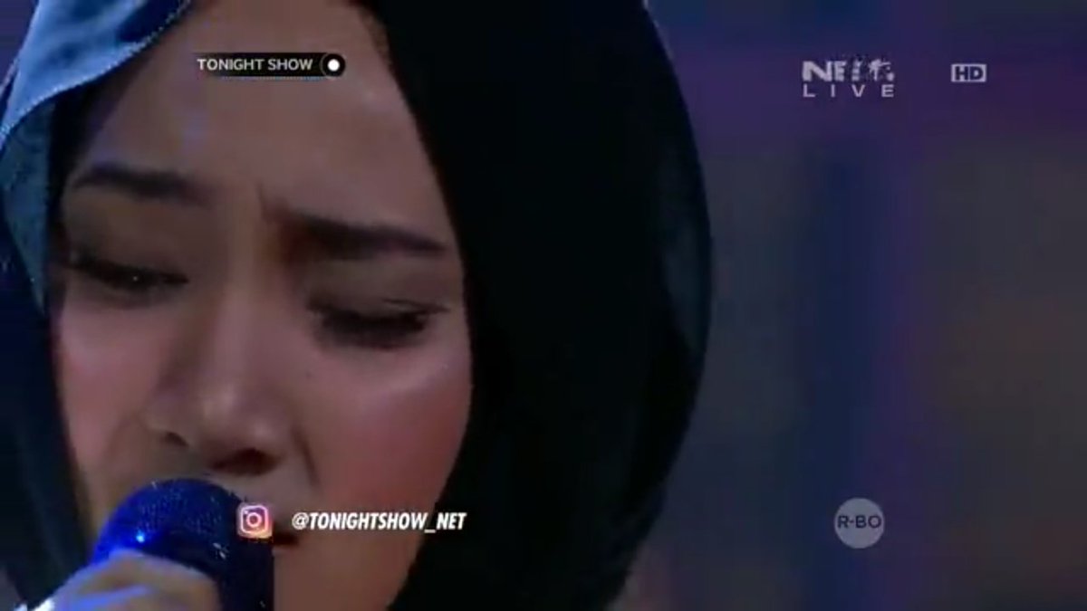 Hermawan_DN's tweet photo. @FatinSL Ketika Tangan Dan Kaki Berkata @TonightShow_NET ,live @netmediatama 

#DafBama2017_FatinShidqia #TonightShowFatin_NET https://t.co/ycoppbihzv