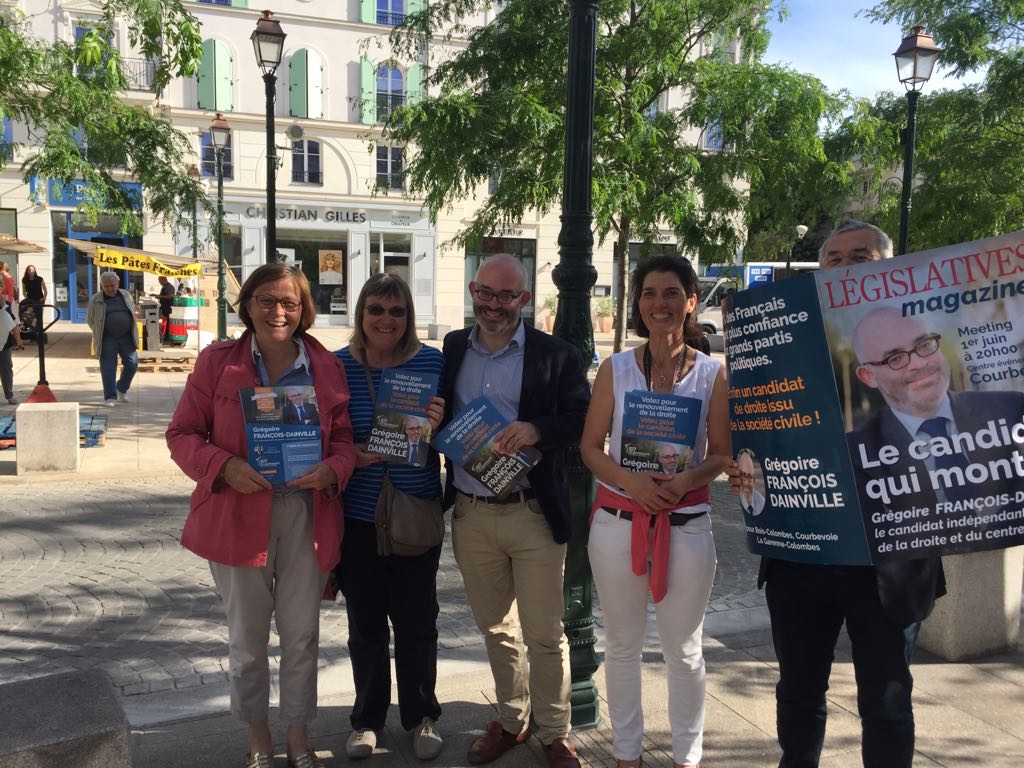gfdainville's tweet photo. Bonne ambiance et une forte mobilisation au marché des Champs-Philippe pour un des derniers tractages avant le premier tour. https://t.co/C75jKycliZ